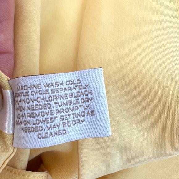 Chico's Womens Button Front Top Shirt Size XXL Flowy Lightweight Yellow - Picture 5 of 6